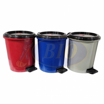 Plastic Round Pedal Bin - 10L (Random Color)